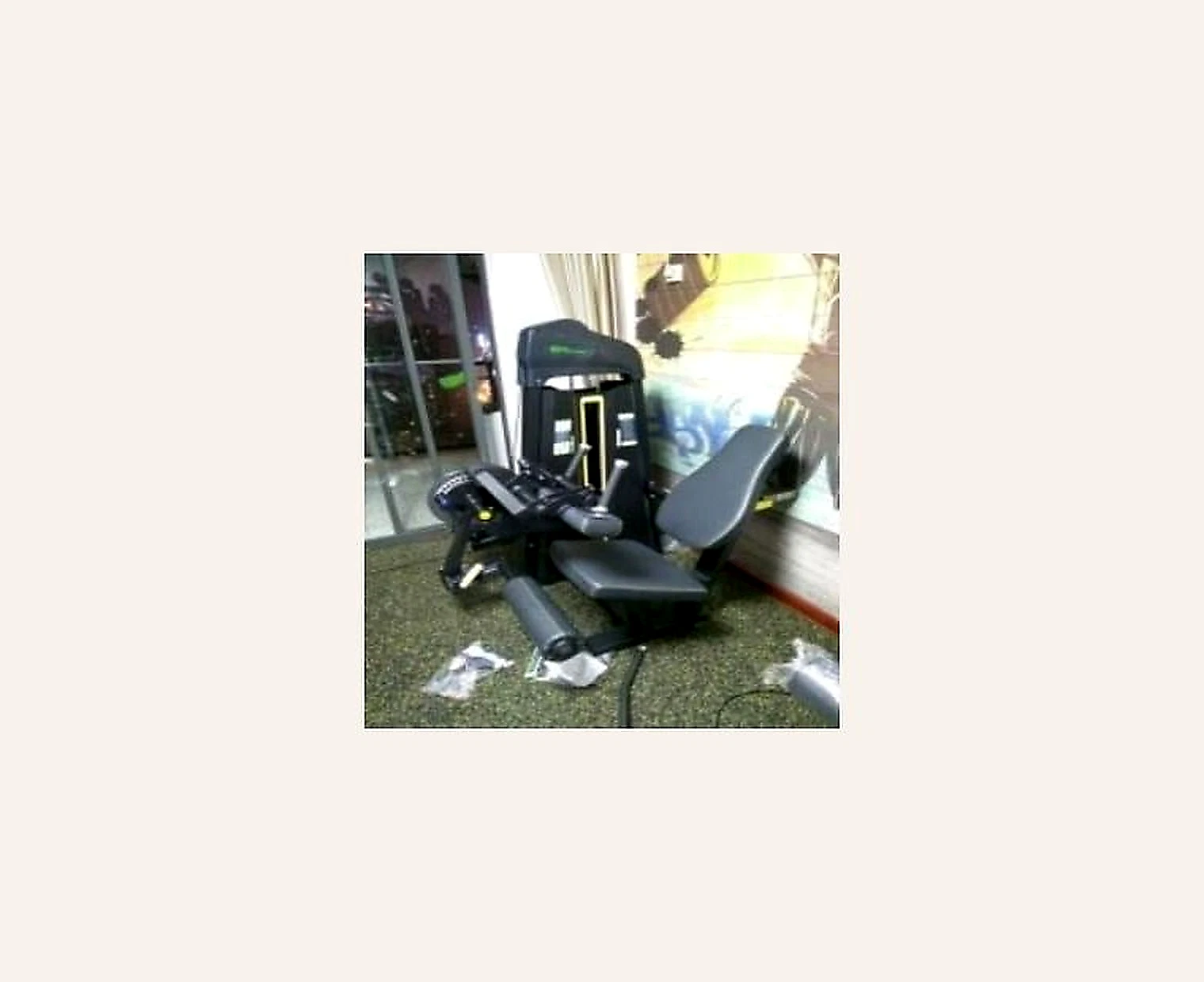 EM1082 — local catalogue product image