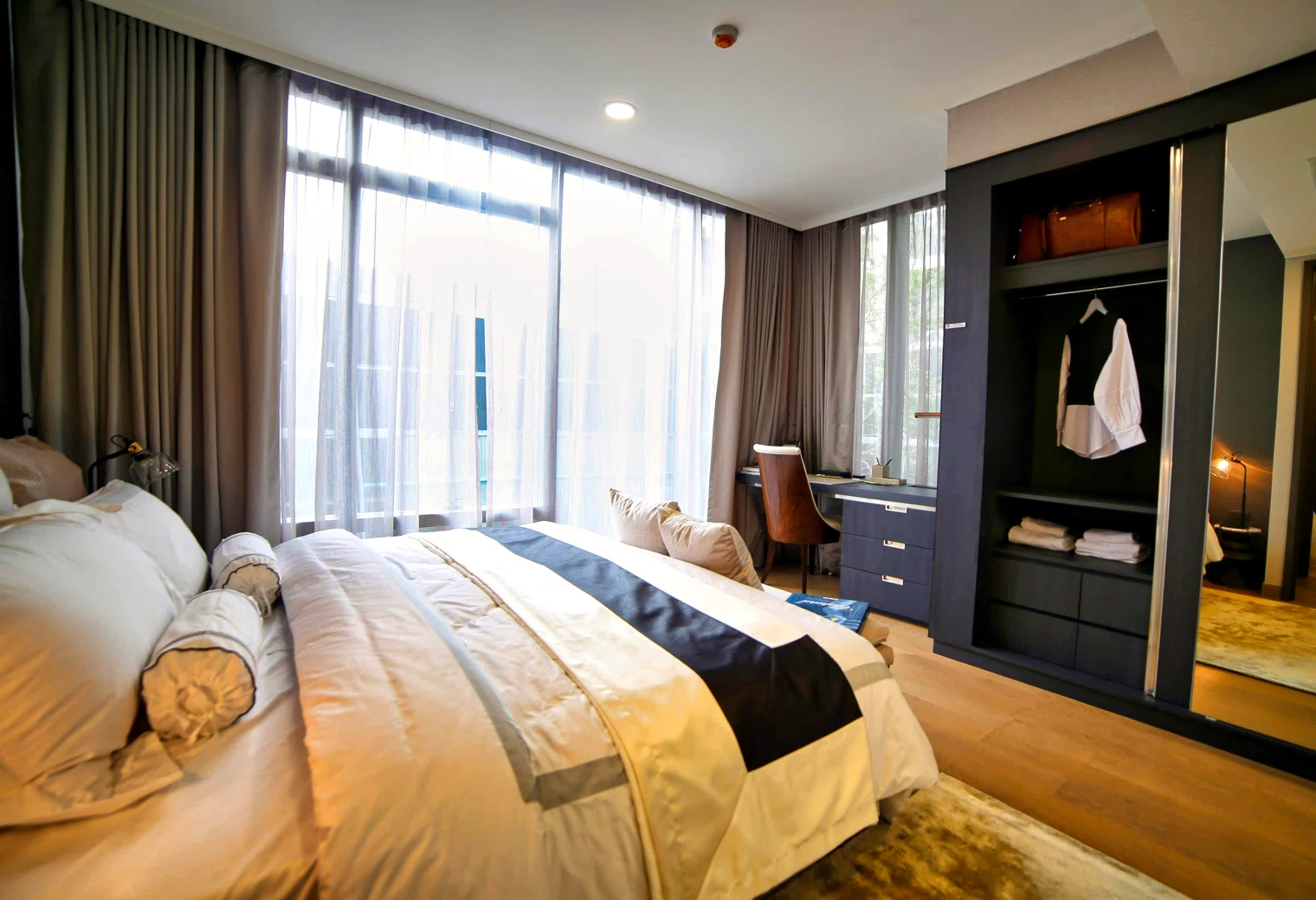 Guest-Room Bed — local high-resolution product photo